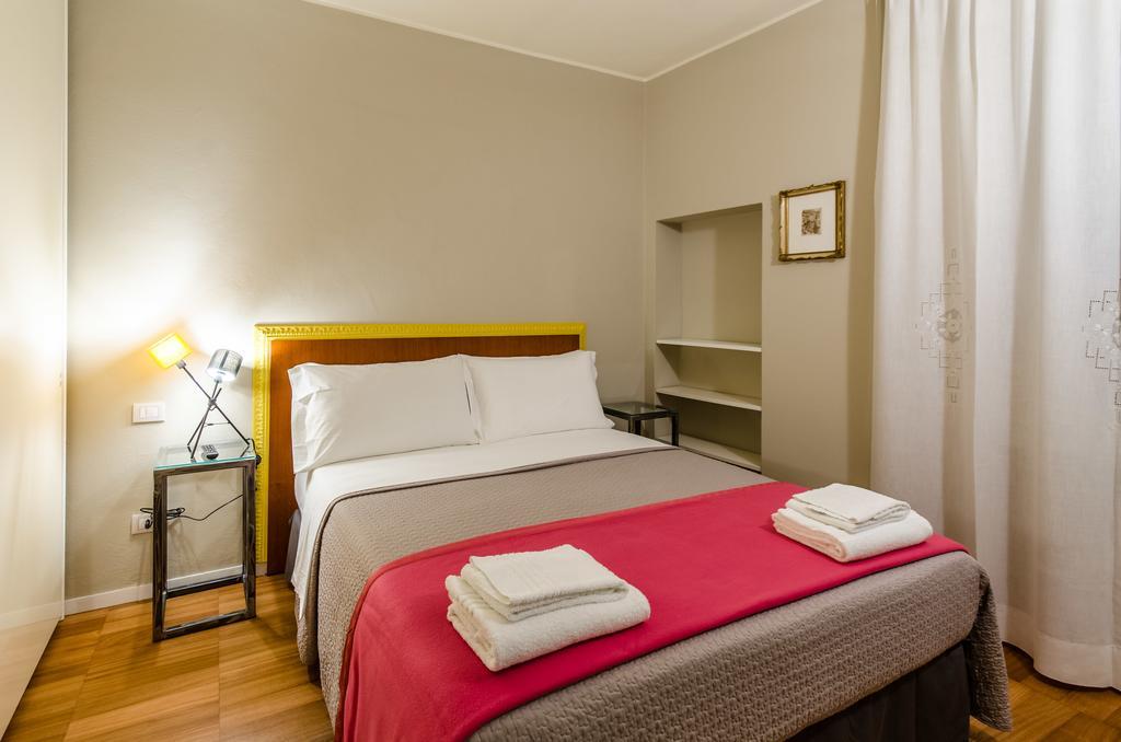Duomo Guesthouse Piacenza Rum bild